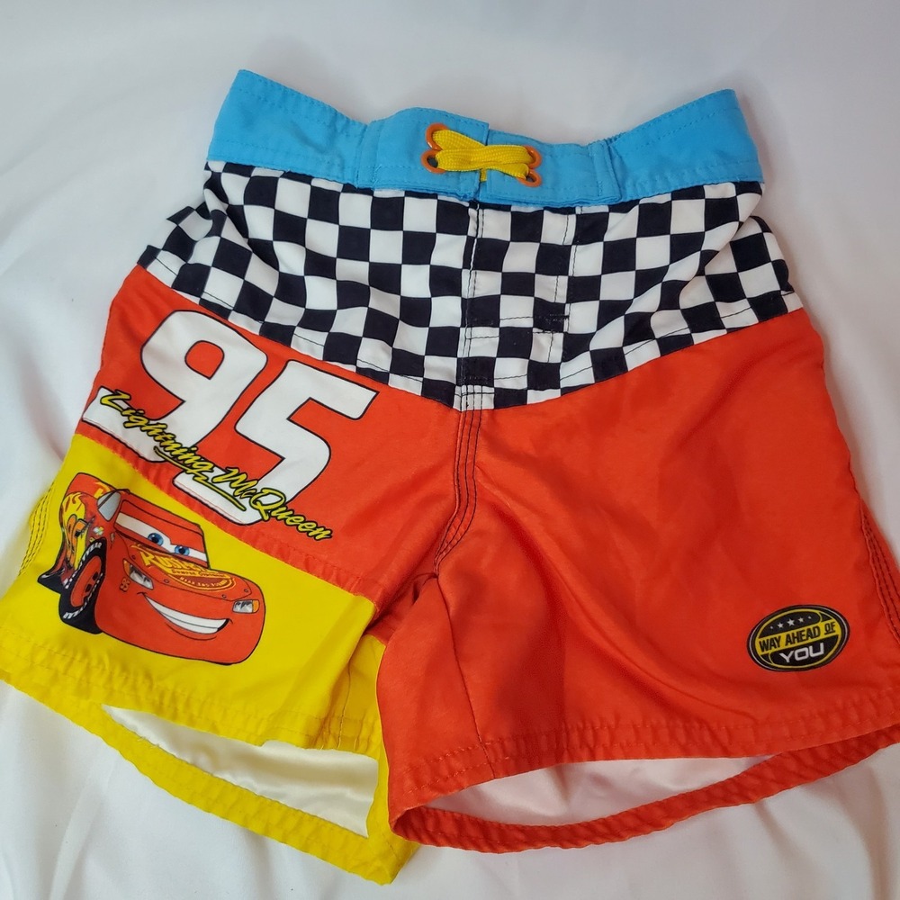 Disney Store Cars Lightning‎ McQueen Swim Trunks Shorts Boy Size 4 Checkered 95
